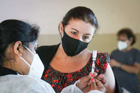 Só nessa sexta, mais 4 mil pessoas foram vacinadas em Campo Grande
