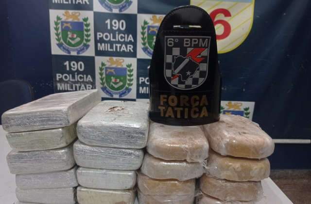 Peruano &eacute; preso em rodovi&aacute;ria com coca&iacute;na que seria entregue em SP