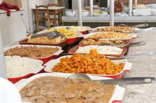 Comida com o melhor tempeiro caseiro. (Foto: Henrique Kawaminami)