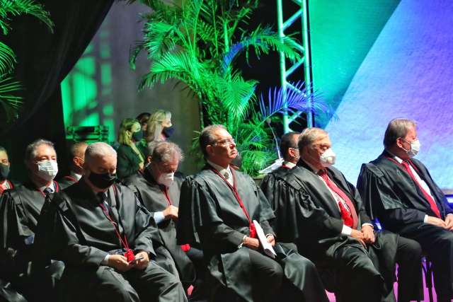 TJMS gastar&aacute; R$ 1,1 milh&atilde;o s&oacute; em medalhas para homenagens