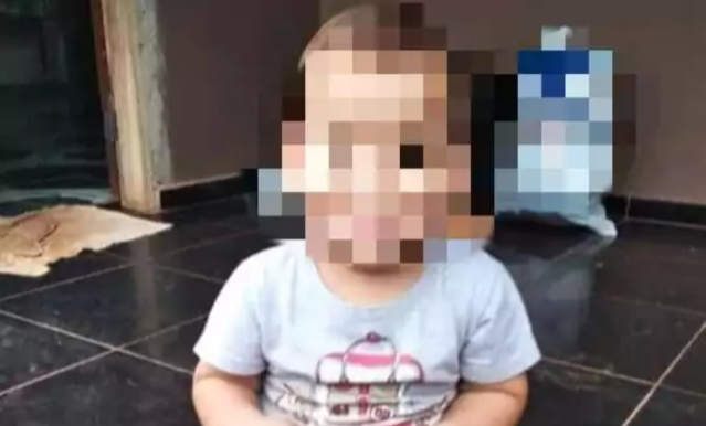 Menino de 2 anos &eacute; encontrado morto e irm&atilde;o est&aacute; desaparecido