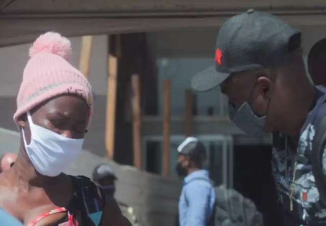 Um dia ap&oacute;s opera&ccedil;&atilde;o, haitianos continuam chegando a MS para cruzar fronteira 