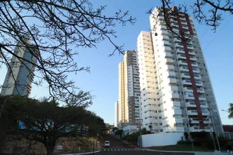 Sem chuva há 4 dias, baixa umidade preocupa e Inmet alerta para incêndios