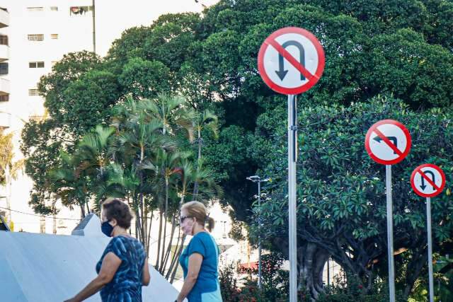 Com infla&ccedil;&atilde;o galopante, at&eacute; sorteio de cesta b&aacute;sica &eacute; ajuda para aposentados