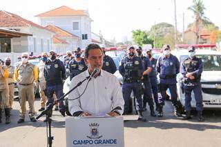 Prefeito Marquinho Trad durante anuncio do reforço na segurança da Capital. (Foto: Paulo Francis)