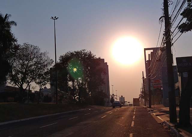 Com poucas chances de chuva, domingo ser&aacute; quente e com m&aacute;xima de 40&deg;C em MS