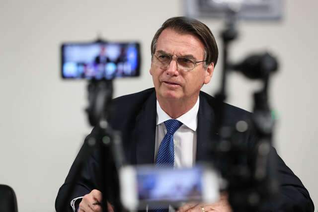 Bolsonaro edita MP que pro&iacute;be remo&ccedil;&atilde;o de conte&uacute;do em redes sociais