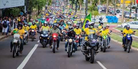 Em 2 períodos, Bolsonaristas saem em manifestação de manhã e "excluídos" à tarde