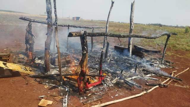 &quot;Estava dentro da minha &aacute;rea&quot;, diz produtor que incendiou casa de ind&iacute;genas 