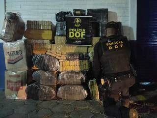 Ao todo foram apreendidos 1.026 quilos de drogas (Foto: Divulgação/DOF MS)