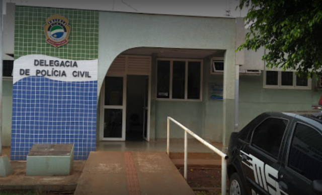 Preso por descumprir medida protetiva, homem coloca fogo em cela de delegacia 