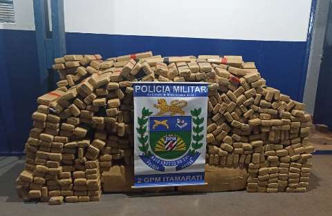Polícia prende paraguaio que transportava 1 tonelada de maconha para a Capital