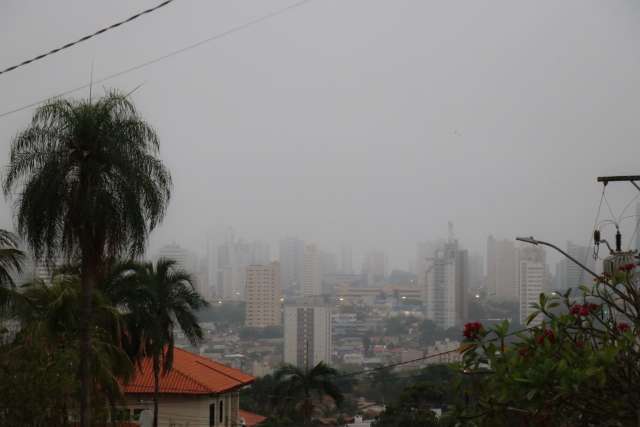 Chuva e temperatura amena predominam nesta quinta em MS