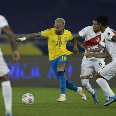 Brasil fecha rodada das Eliminat&oacute;rias da Copa diante da sele&ccedil;&atilde;o peruana