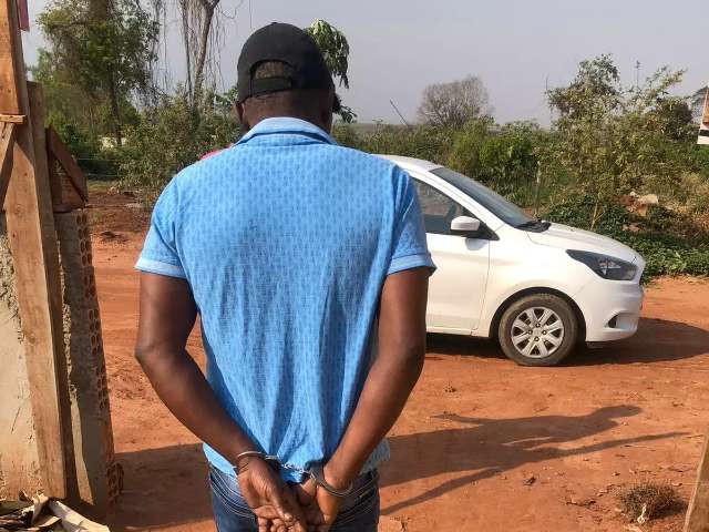 Procurado por matar a ex no PR, homem ateia fogo em casa com atual dentro