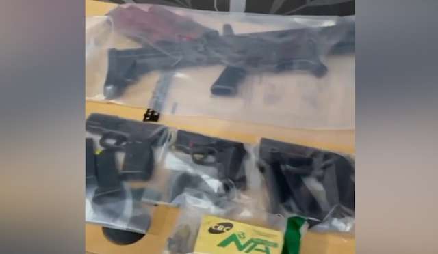 Preso com submetralhadora afirmou &agrave; pol&iacute;cia ser &ldquo;colecionador e ca&ccedil;ador&quot;