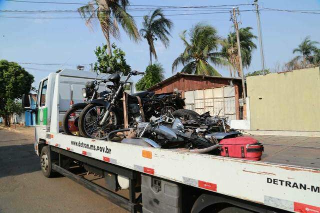 Pol Cia Descobre Casa Onde Funcionava Desmanche De Pe As E Motos