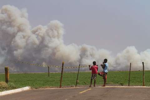 “Ouvi uma explosão, depois subiu a fumaça”, relata jovem que viu queda de avião 