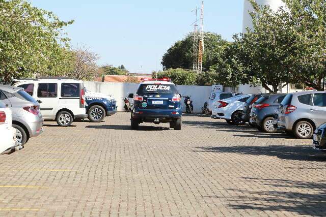 Ap&oacute;s festa, irm&atilde;s s&atilde;o estupradas pelo sogro no Pioneiros 