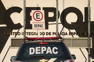 Caso foi registrado na Depac do Cepol. (Foto: Henrique Kawaminami/Arquivo)