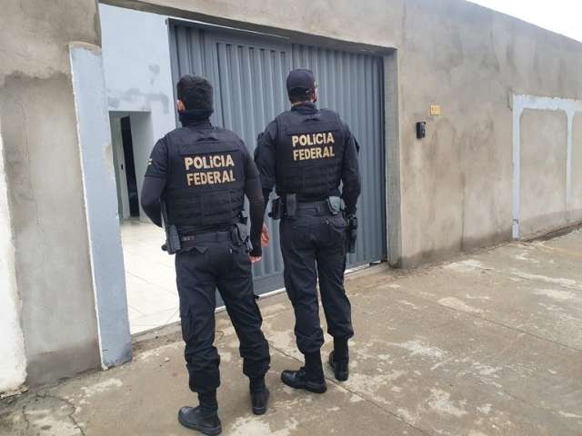 PF apreende 150 ve&iacute;culos, avi&atilde;o e lancha em a&ccedil;&atilde;o contra organiza&ccedil;&atilde;o criminosa