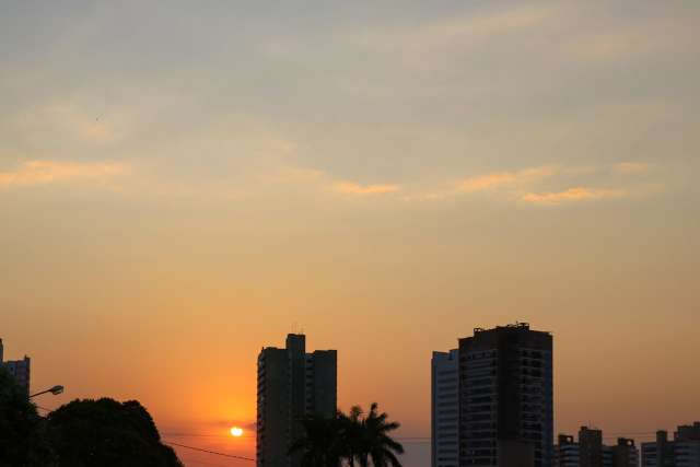 Sol predomina e temperatura pode chegar aos 43&ordm;C nesta sexta, em MS