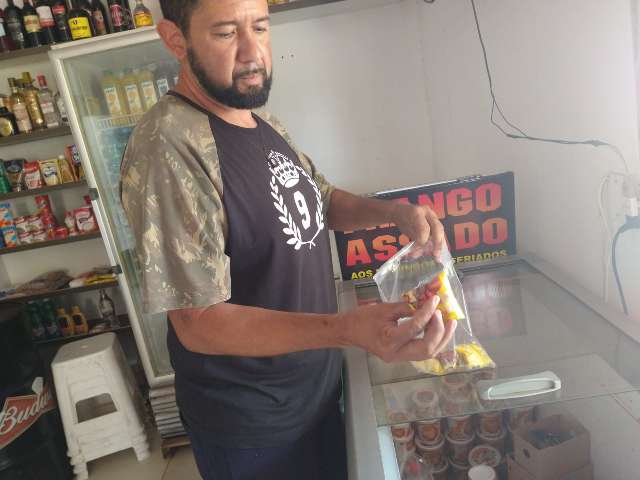 No com&eacute;rcio ou em casa, falta de luz &eacute; problema que se repete no Tijuca