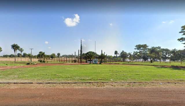 Adolescente de 14 anos morre afogado em lagoa perto de condom&iacute;nio 