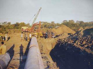 Na obra do gasoduto Brasil-Bolívia, orientação era demitir quem se envolvesse com a comunidade. (Foto: Wilson Aquino)