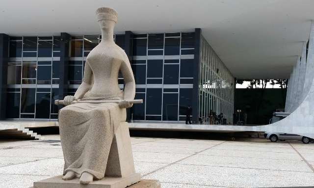 Fam&iacute;lia consegue na Justi&ccedil;a rem&eacute;dio de R$ 400 mil para crian&ccedil;a com doen&ccedil;a rara