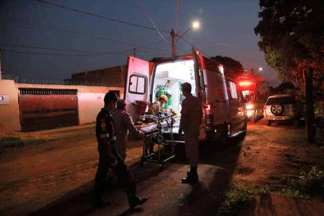 Muro cai durante brincadeira e menino &eacute; socorrido com afundamento de cr&acirc;nio 
