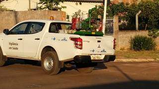 Carro do serviço de borrifação ultra baixo volume, conhecido como &#34;fumacê&#34;. (Foto: Divulgação/PMCG)