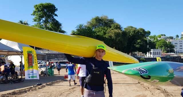 Aos 19 anos, cano&iacute;sta de MS disputa Mundial na Rom&ecirc;nia a partir de amanh&atilde;