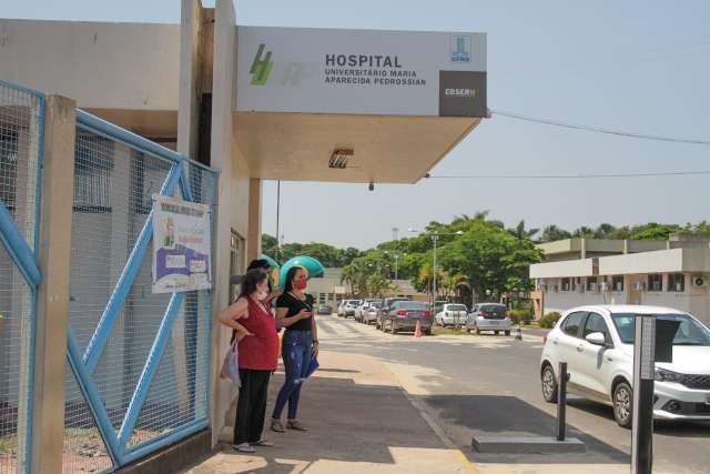 HU diz que superlota&ccedil;&atilde;o reduziu, mas ainda h&aacute; pacientes acima da capacidade