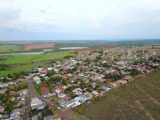 Imagem aérea da pequena Paraíso das Águas. (Foto: Daniela Lossávero)