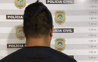 Rapaz foi preso em flagrante e vai responder pelo crime de extorsão. (Foto: Divulgação/Polícia Civil)&nbsp;