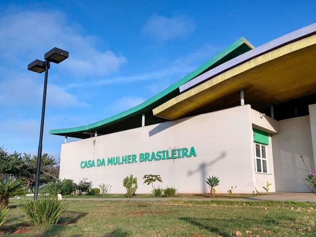 Em noite de terror, homem usa av&oacute; de 70 anos como escudo e vai preso 