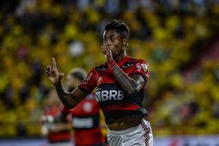 Atacante Bruno Henrique, do Flamengo, comemora gol marcado na semifinal da Libertadores da América (Foto: Divulgação)