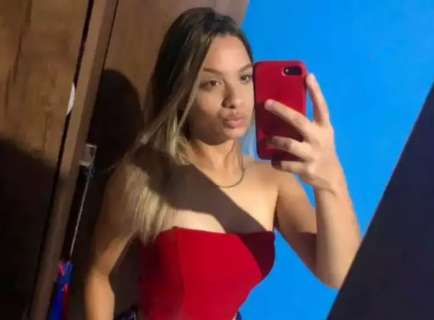 &quot;Todo mundo gostava dela&quot;, diz m&atilde;e de jovem morta com um tiro na cabe&ccedil;a