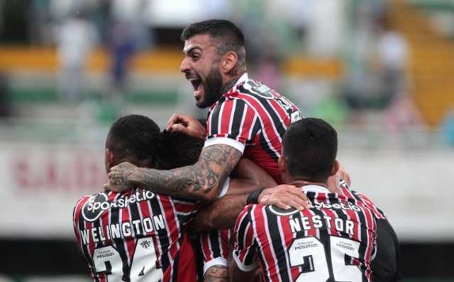 Chapecoense e S&atilde;o Paulo ficam no empate em 1 a 1 na Arena Cond&aacute; 