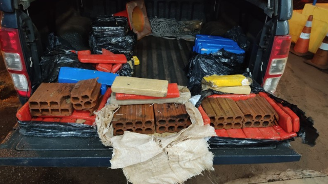 Ao ser preso, traficante descobre que comprou tijolo pensando que era maconha