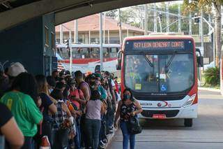 Prefeitura é multada em R$ 50 mil por construção de ponto de integração Prefeitura é multada em R$ 50 mil por construção de ponto de integração
