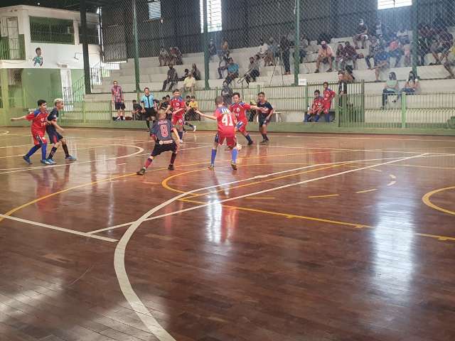 Quatro jogos movimentam rodada da Copa Pelezinho no s&aacute;bado