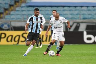 Duelos contra o rebaixamento marcam a rodada de domingo no Brasileir&atilde;o