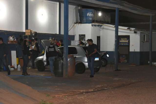 Locais por onde pistoleiros podem ter passado s&atilde;o alvos de buscas 