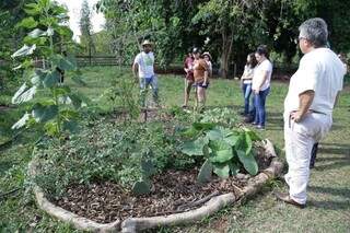Com plantio de mudas, Dia das Crian&ccedil;as &eacute; de &ldquo;conex&atilde;o com a natureza&rdquo; na Capital