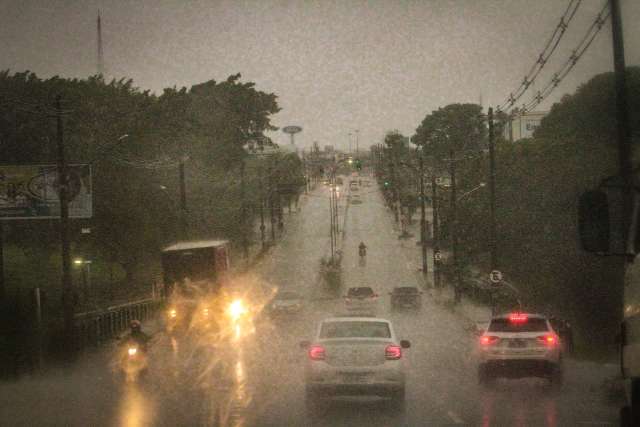 Chuva acumula 52 mm na Capital; no Jardim Panam&aacute; marca fica em 65 mm