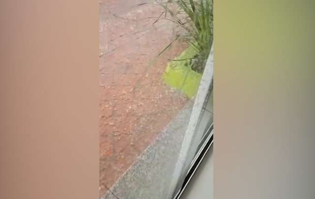 Ap&oacute;s causar estragos, chuva volta a cair com granizo na Capital