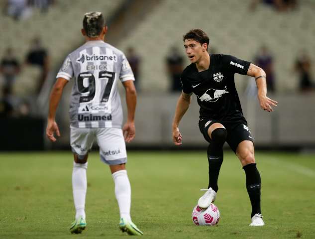 Bragantino sai na frente, mas acaba cedendo empate de 2 a 2 para o Cear&aacute; 