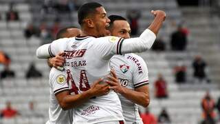 Jogadores do Fluminense comemoram gol marcado sobre o Furacão. (Foto: Divulgação)